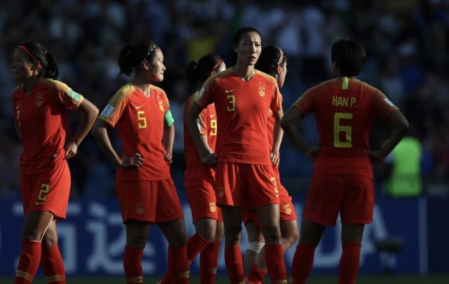 泰国女足教练团队调整，力求提高球队整体实力的简单介绍