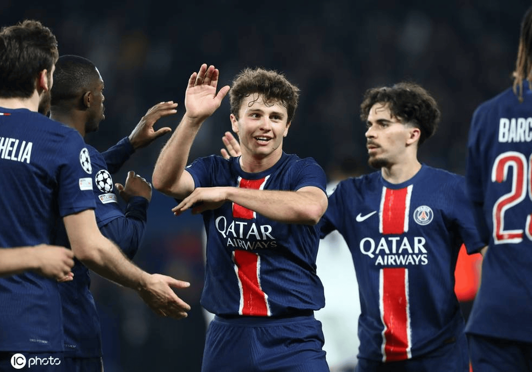 九游娱乐官方网站-包含巴黎圣日尔曼凭借高效射手晋级半决赛的词条