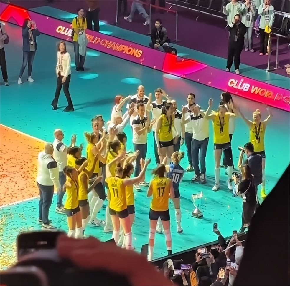 九游游戏-意大利队在国际比赛中一路高歌猛进，吸引众目睽睽的简单介绍