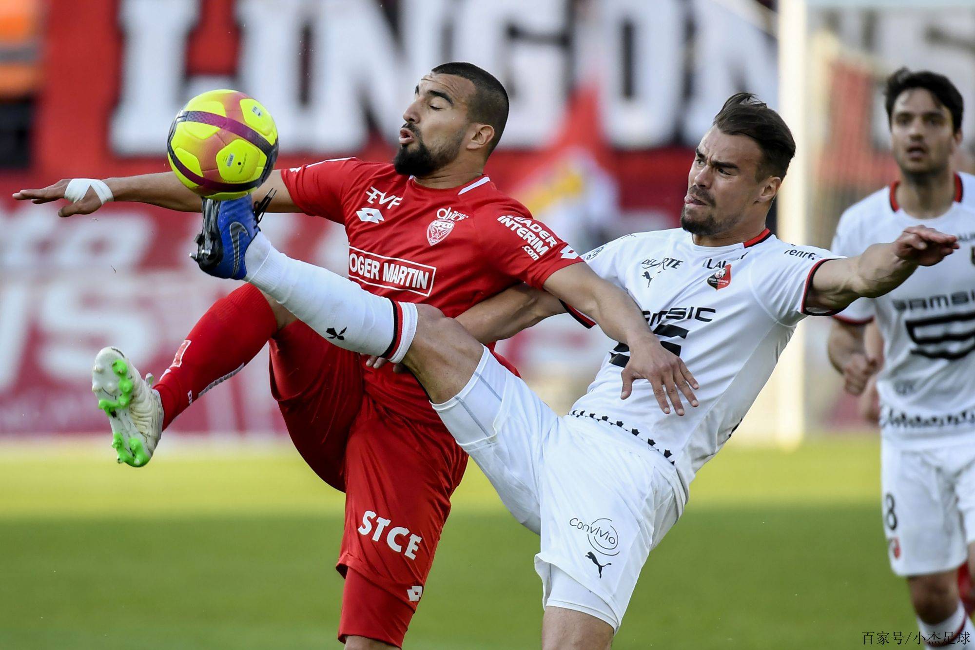 9you娱乐-包含南特主场战平雷恩，继续保持不败记录的词条