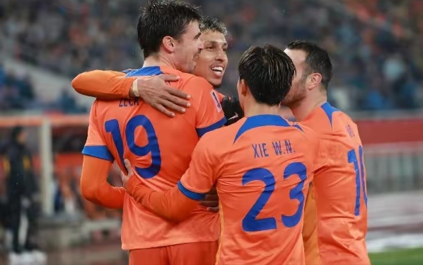 九游APP-包含重要比赛开幕，顶级球队一决胜负的词条