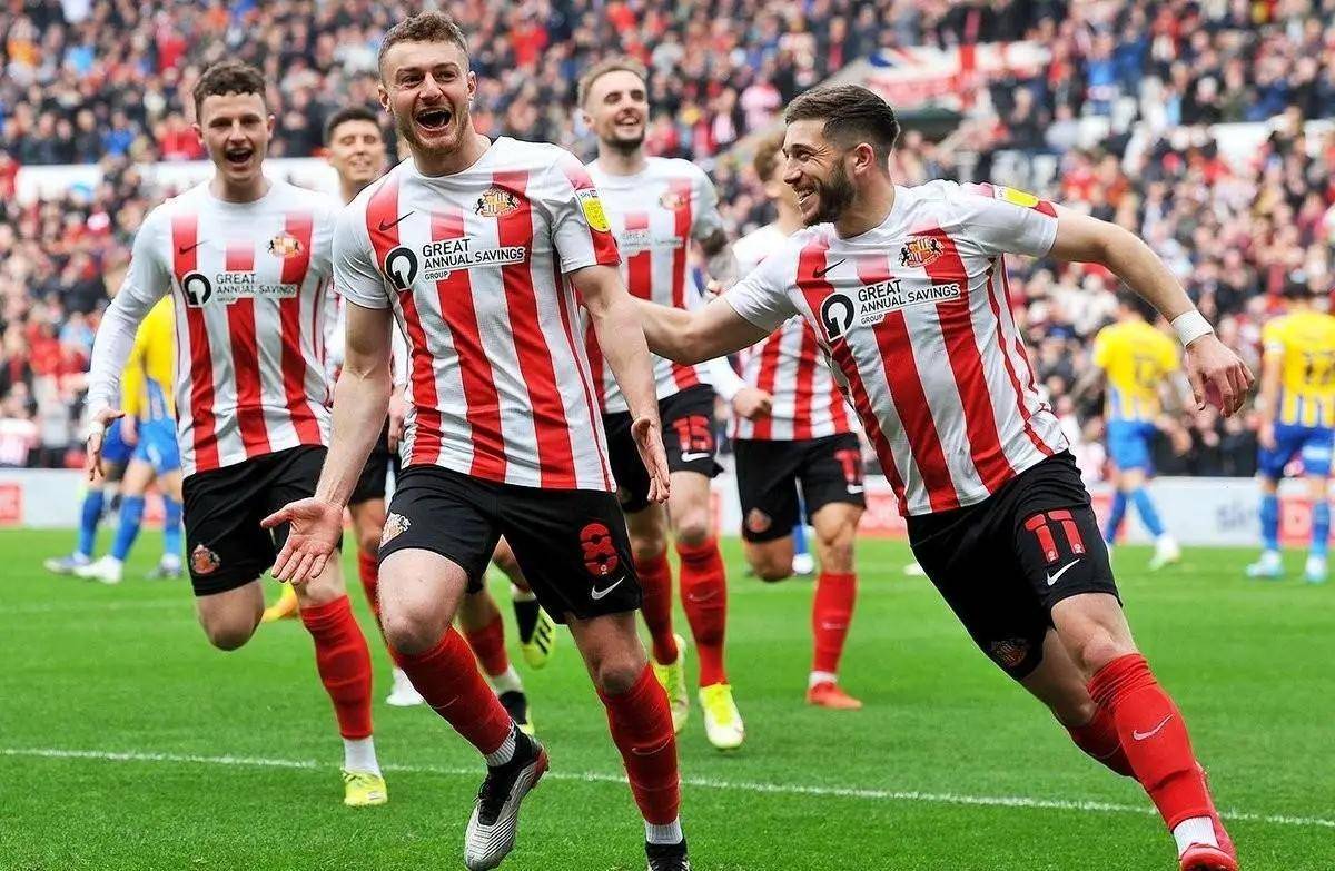 关于南安普顿主场险胜，保住联赛前十位置！的信息