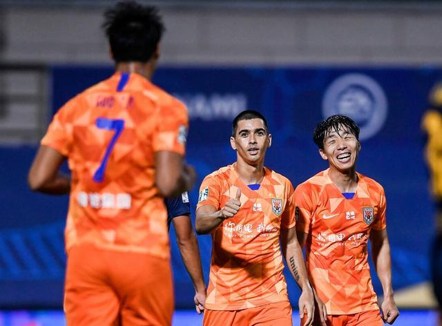 关于富力主场惨败，遭遇对手两连败的信息