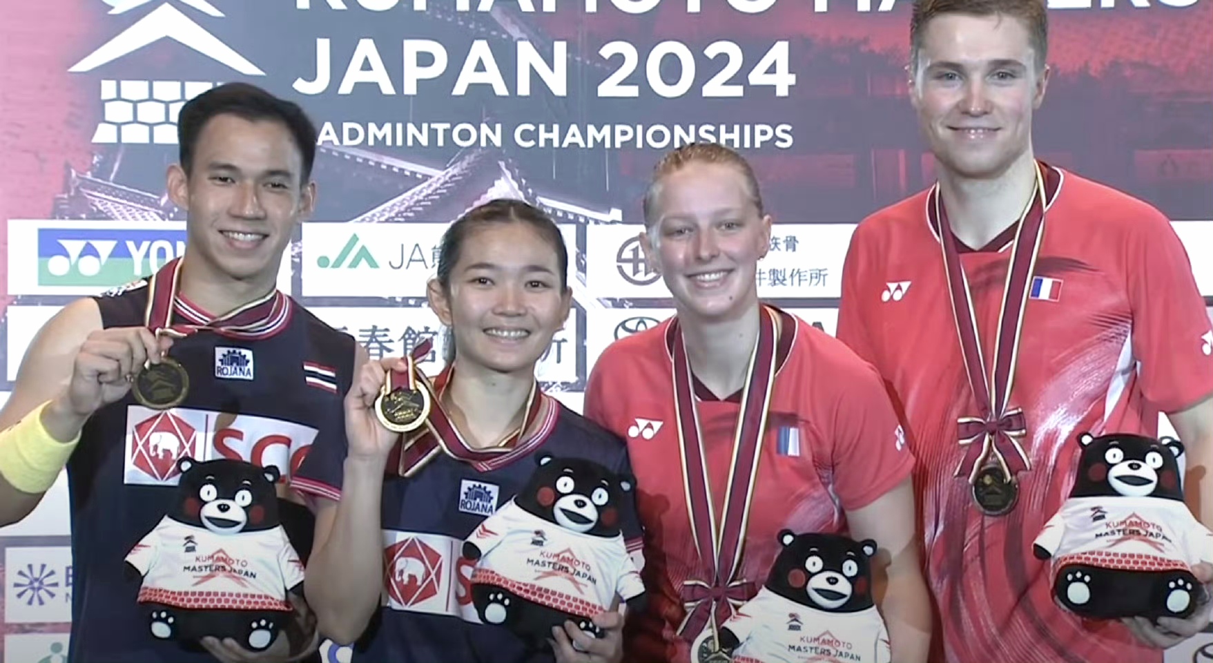 九游体育平台-关于羽毛球冠军飘红日本选手实现三连冠的信息