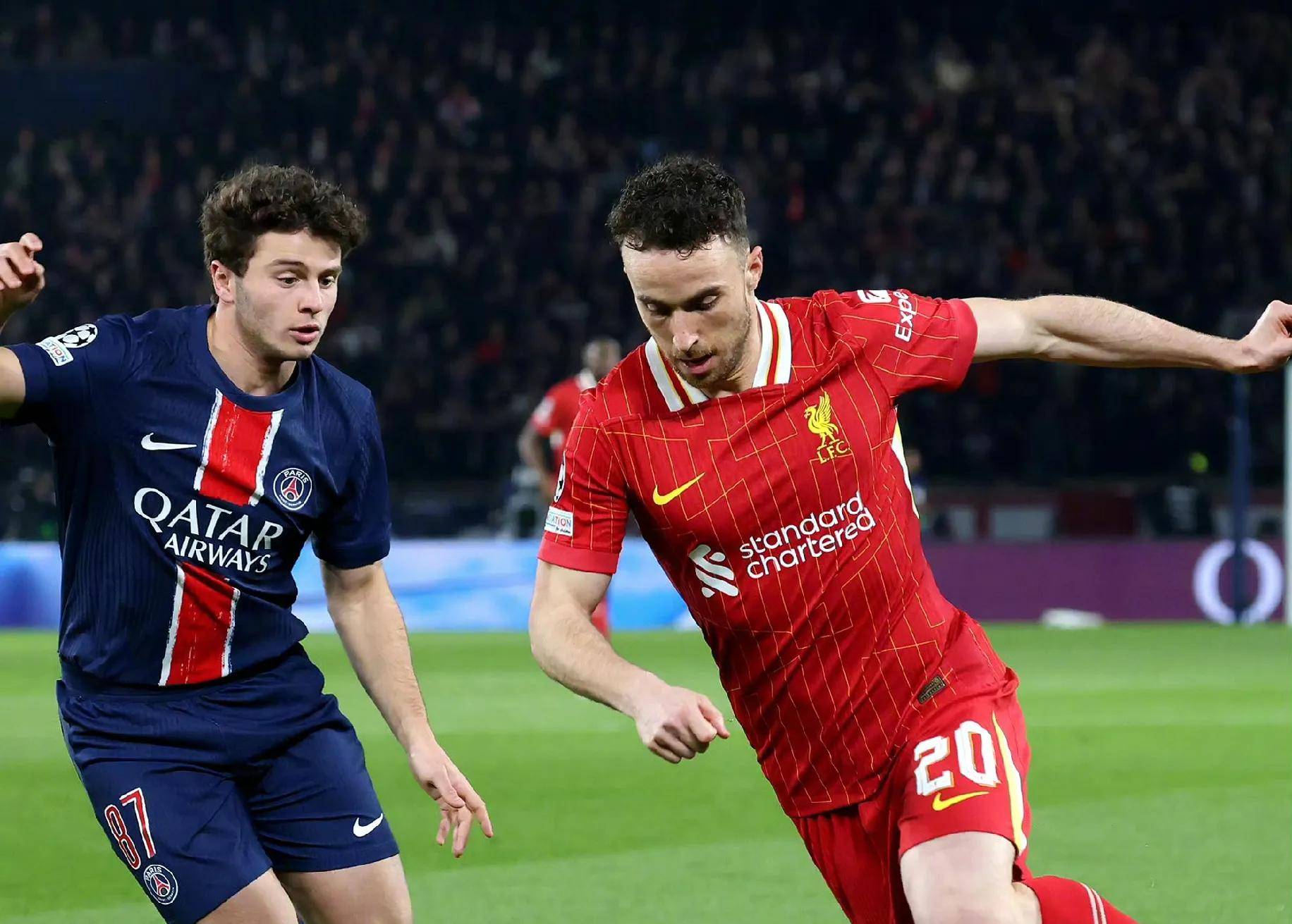 包含绝杀连连：球队在最后时刻连续破门的词条