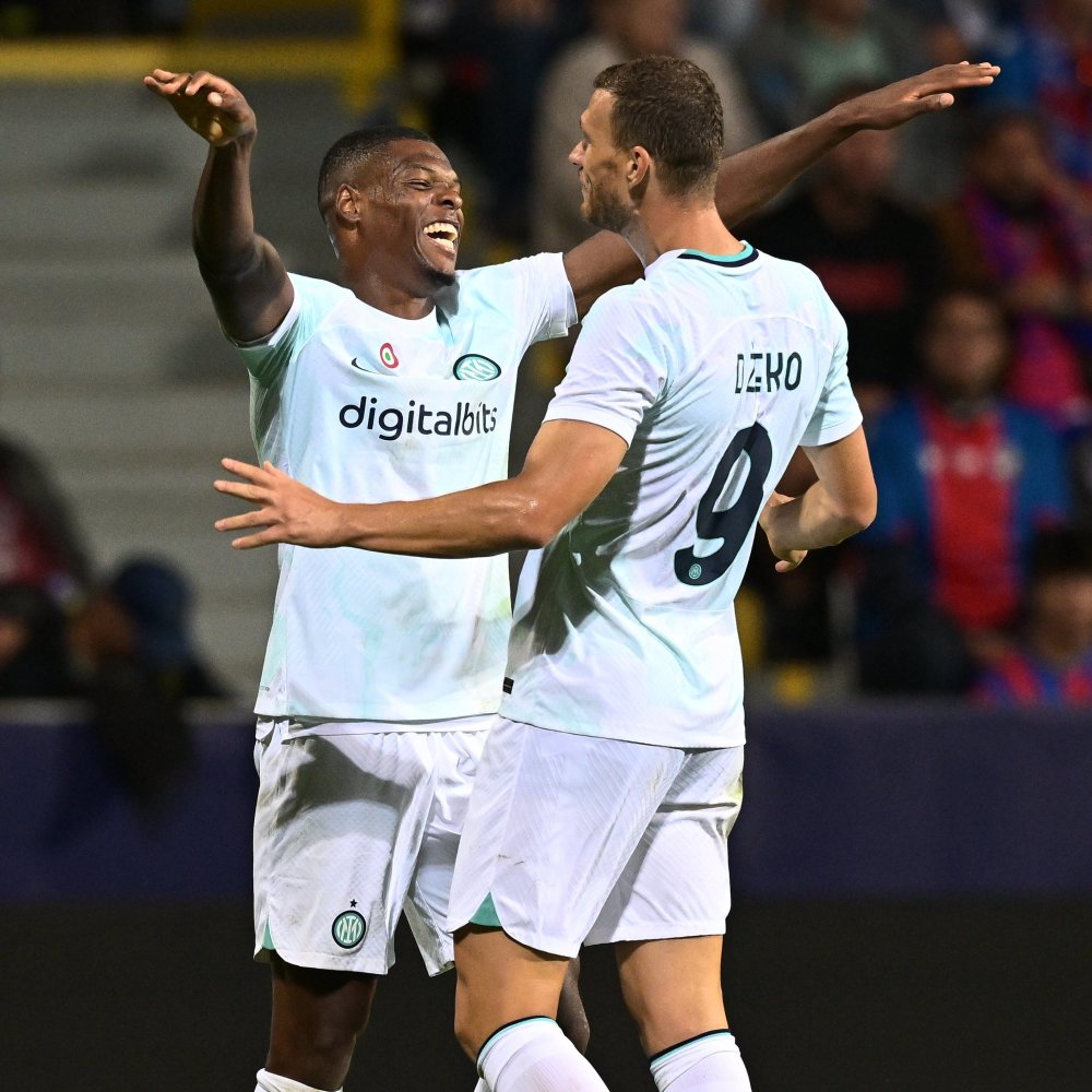 关于-征战客场:欧国联赛险恶之旅的信息