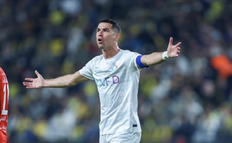 里尔豪取三分，继续紧追领头群的简单介绍