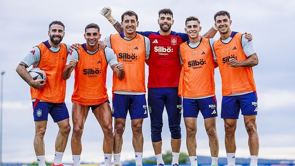 九游娱乐官方网站-西班牙劲旅迎战英格兰强队，备战大赛