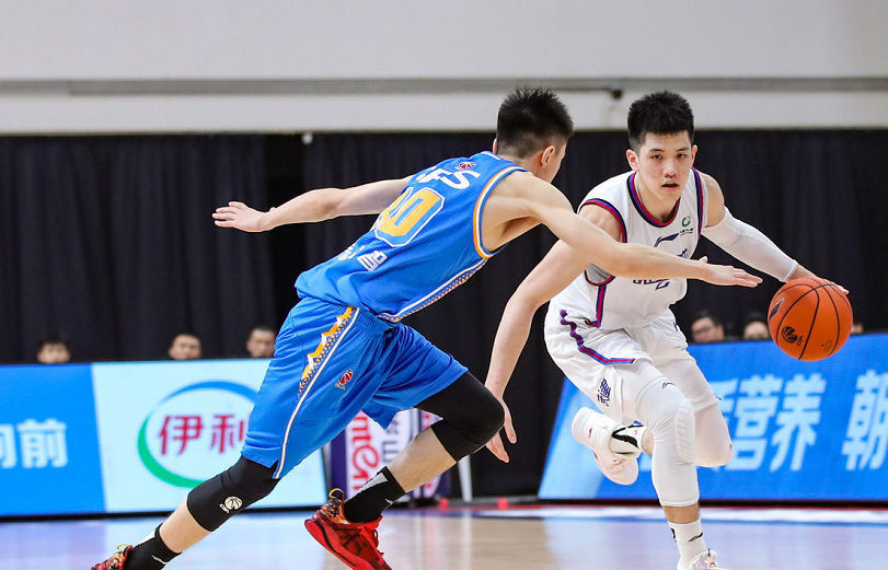 九游游戏-天津队奋勇抗衡吉林，侥幸赢得胜利