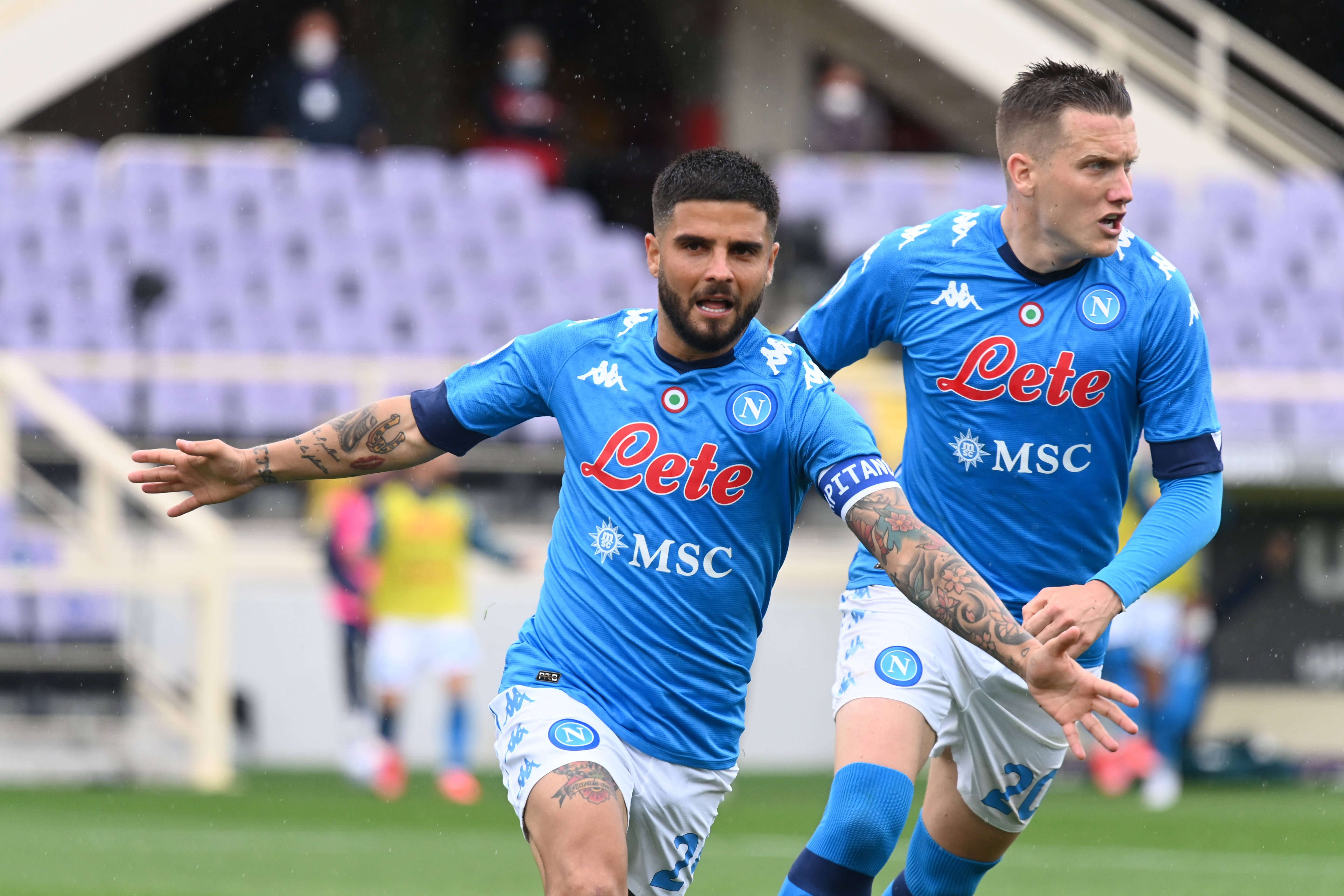 包含那不勒斯主场战平，积分稳定的词条