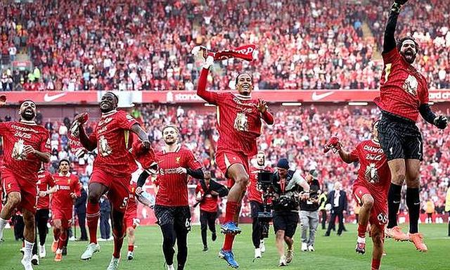 九游娱乐网站-利物浦客场挫败劲敌，英超夺冠前景变数重重