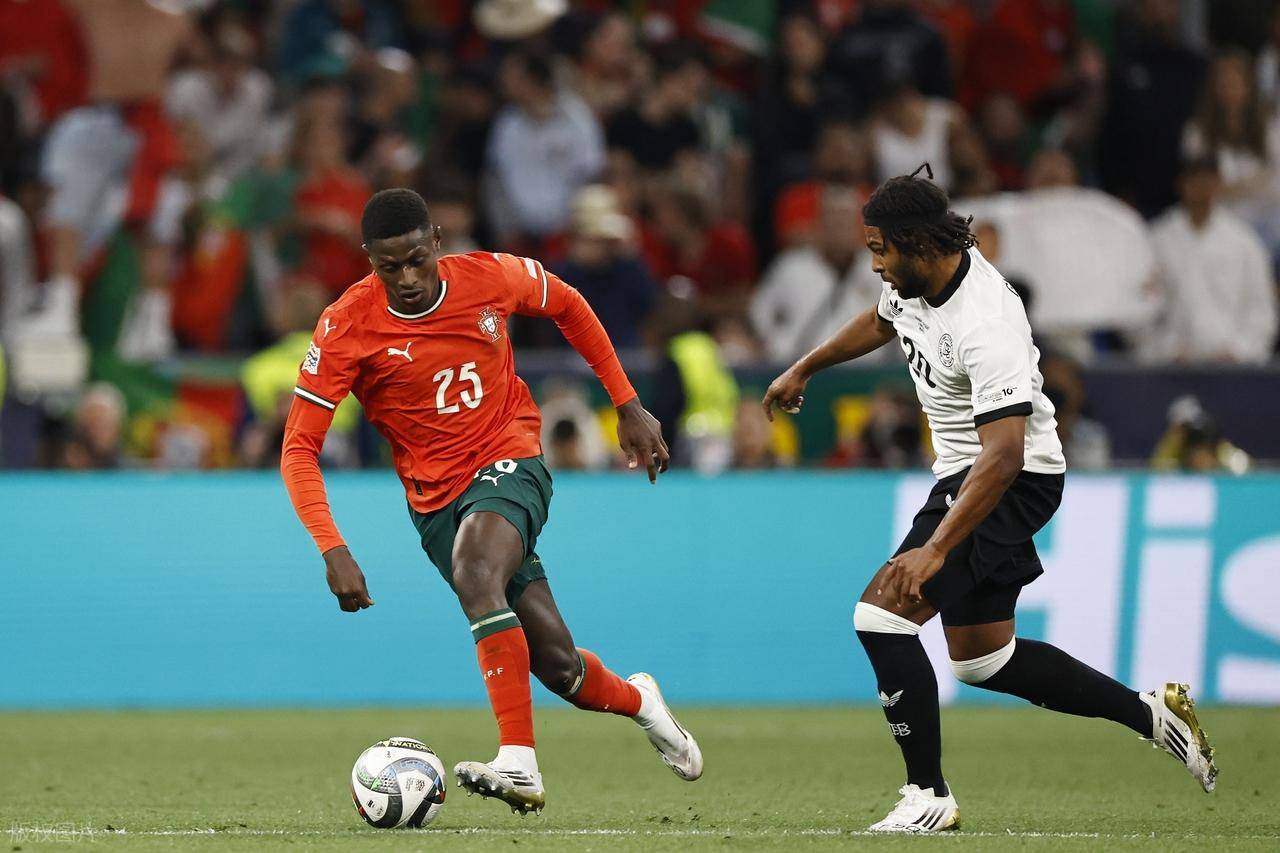 力拼冠军：欧国联赛场内谁将捧得头香？