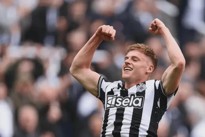 9you娱乐-纽卡斯尔联极限绝杀取得逆转胜利