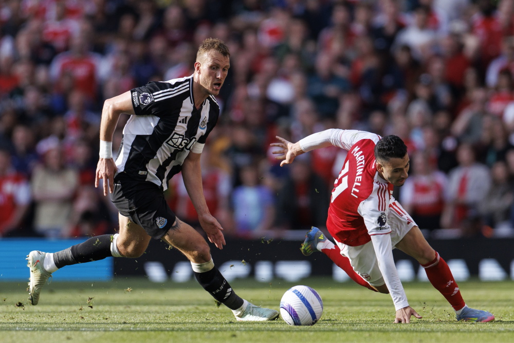 纽卡斯尔联极限绝杀取得逆转胜利