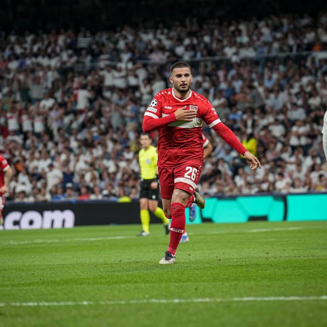 九游娱乐-斯图加特主场逆风翻盘，笑傲赛场