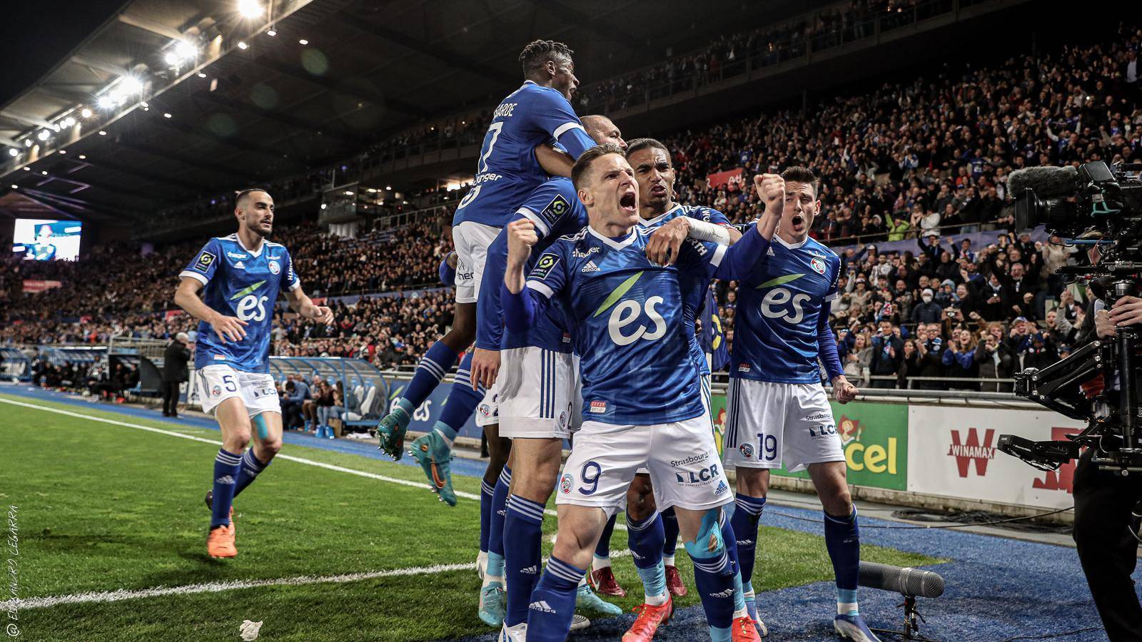 九游娱乐app下载-澳洲球队击败强敌，赢得重要赛事冠军