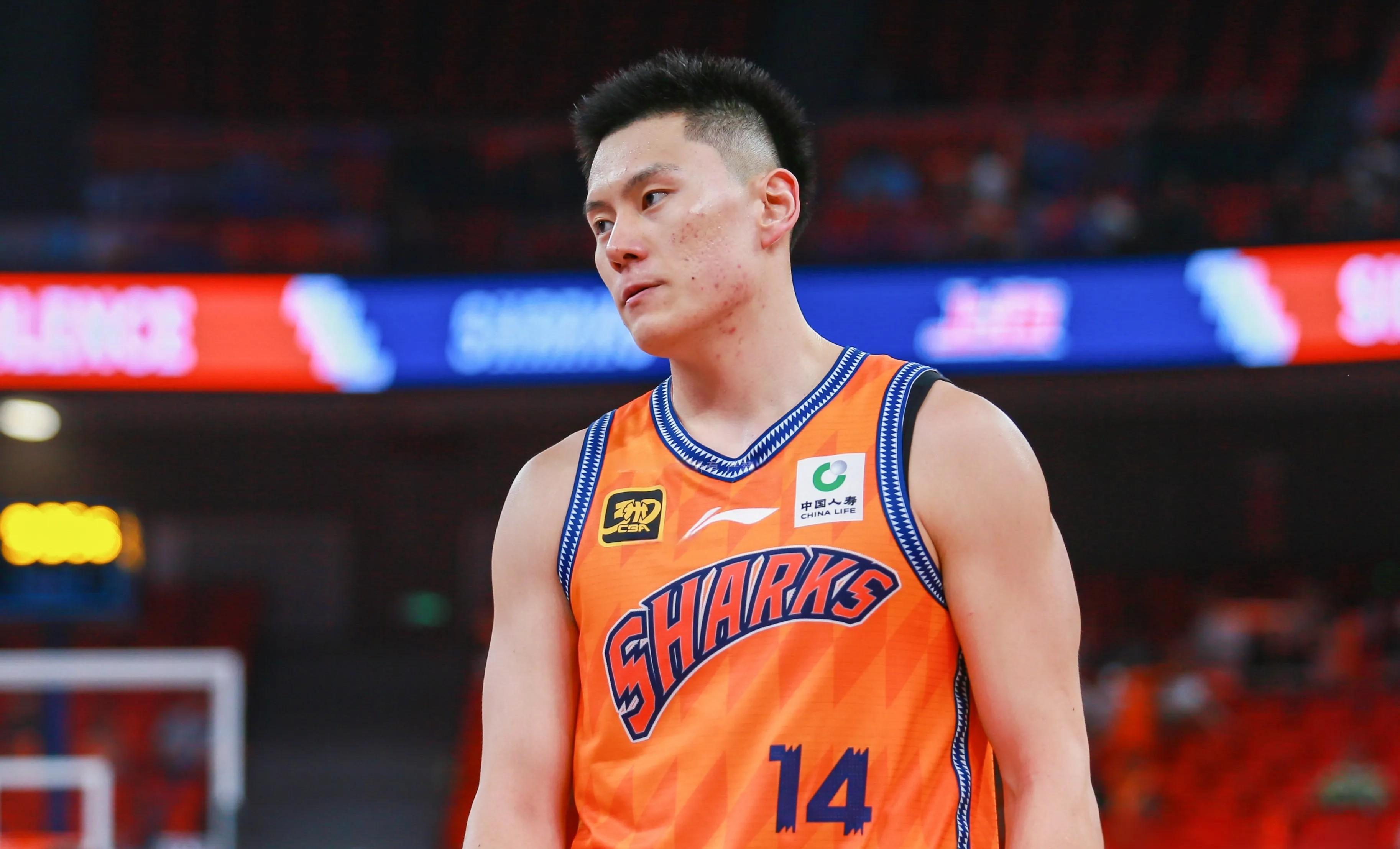 九游娱乐网页-福建队惊险取胜，晋级前景乐观