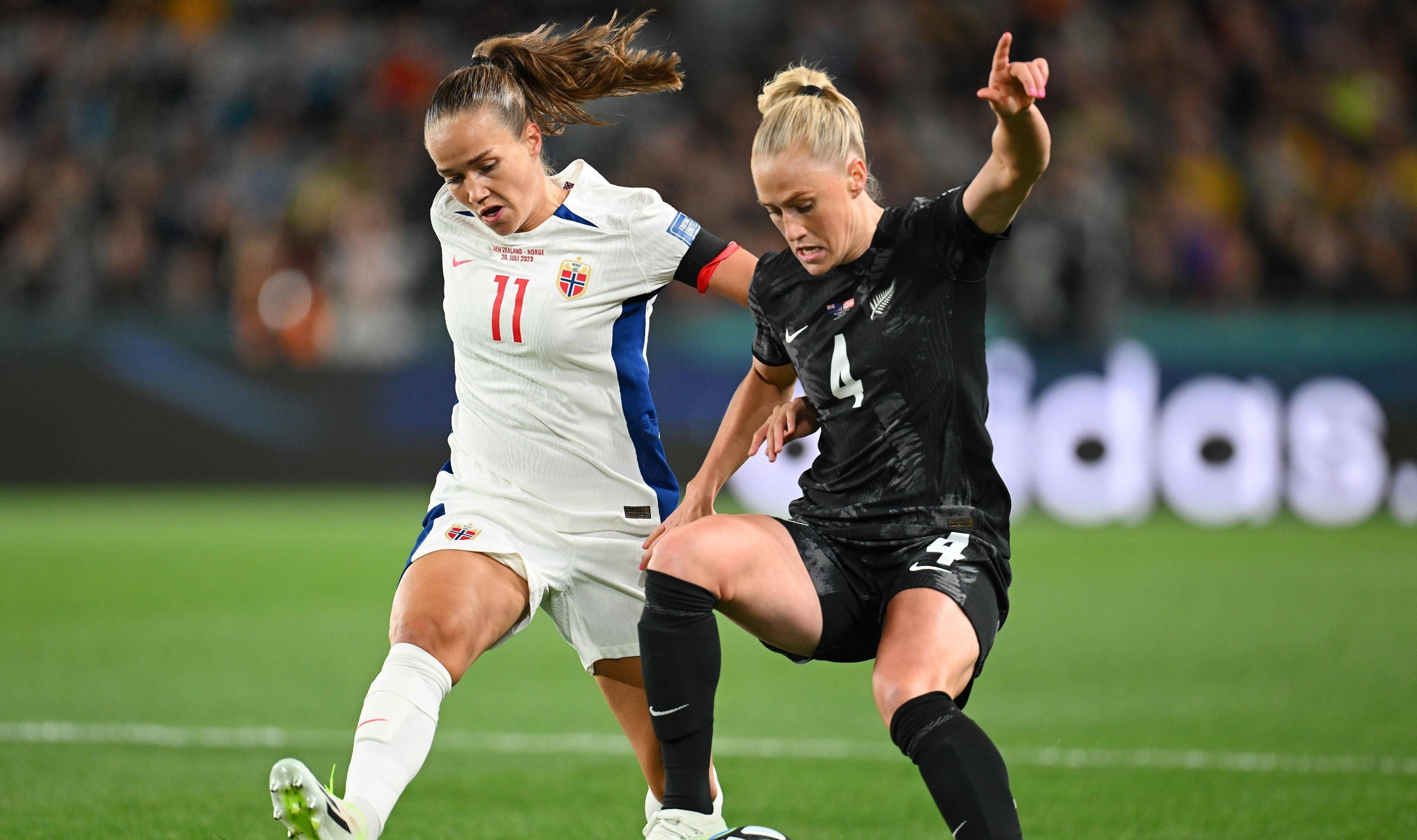 九游体育直播-挪威女足表现不俗，成功晋级八强赛