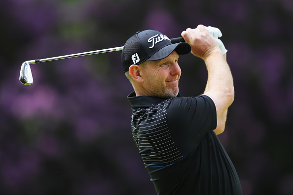 比利时俱乐部在高压局面中获得胜利，晋级