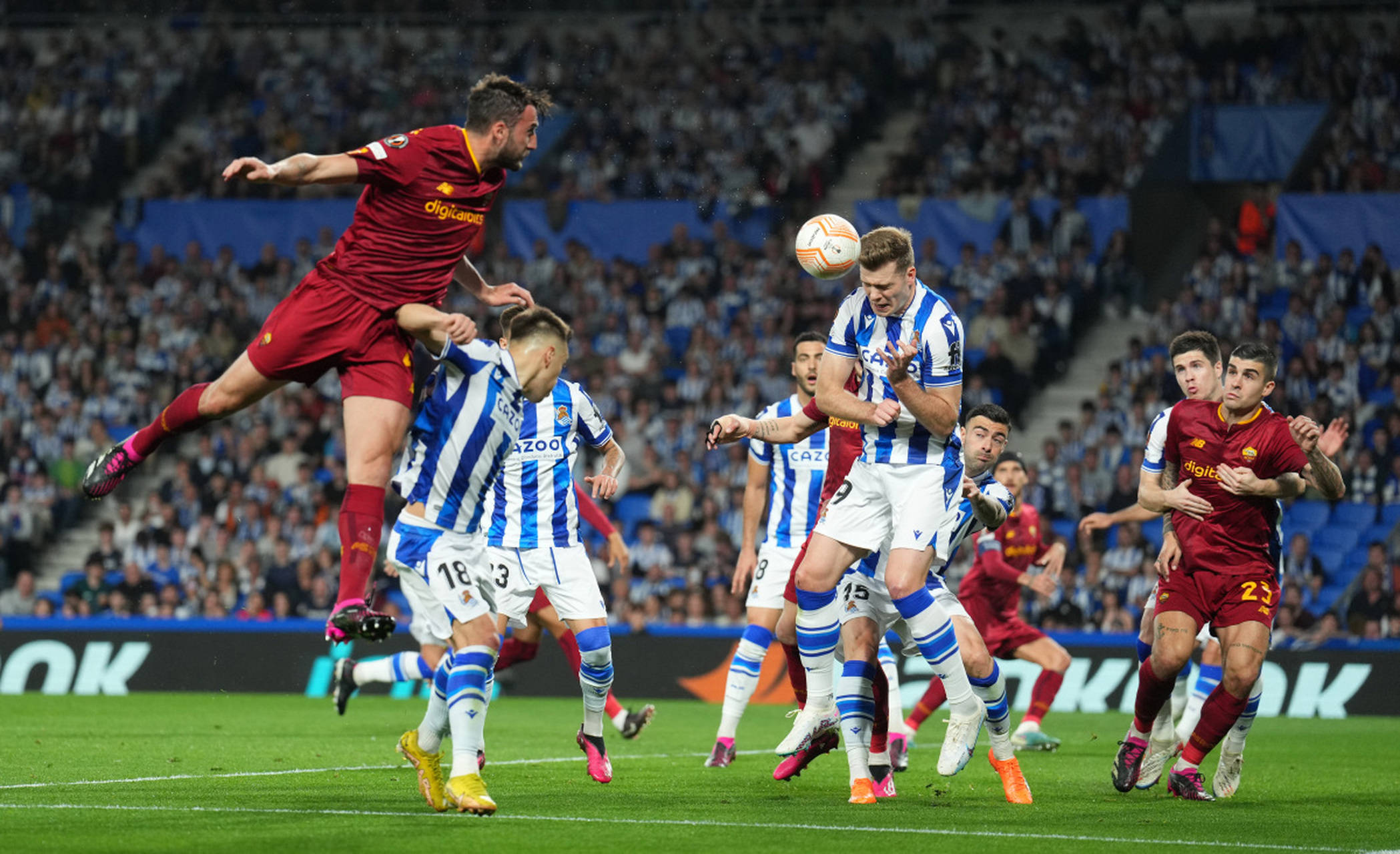 九游APP-纽卡斯尔联惨败，被埃弗顿轻松击败