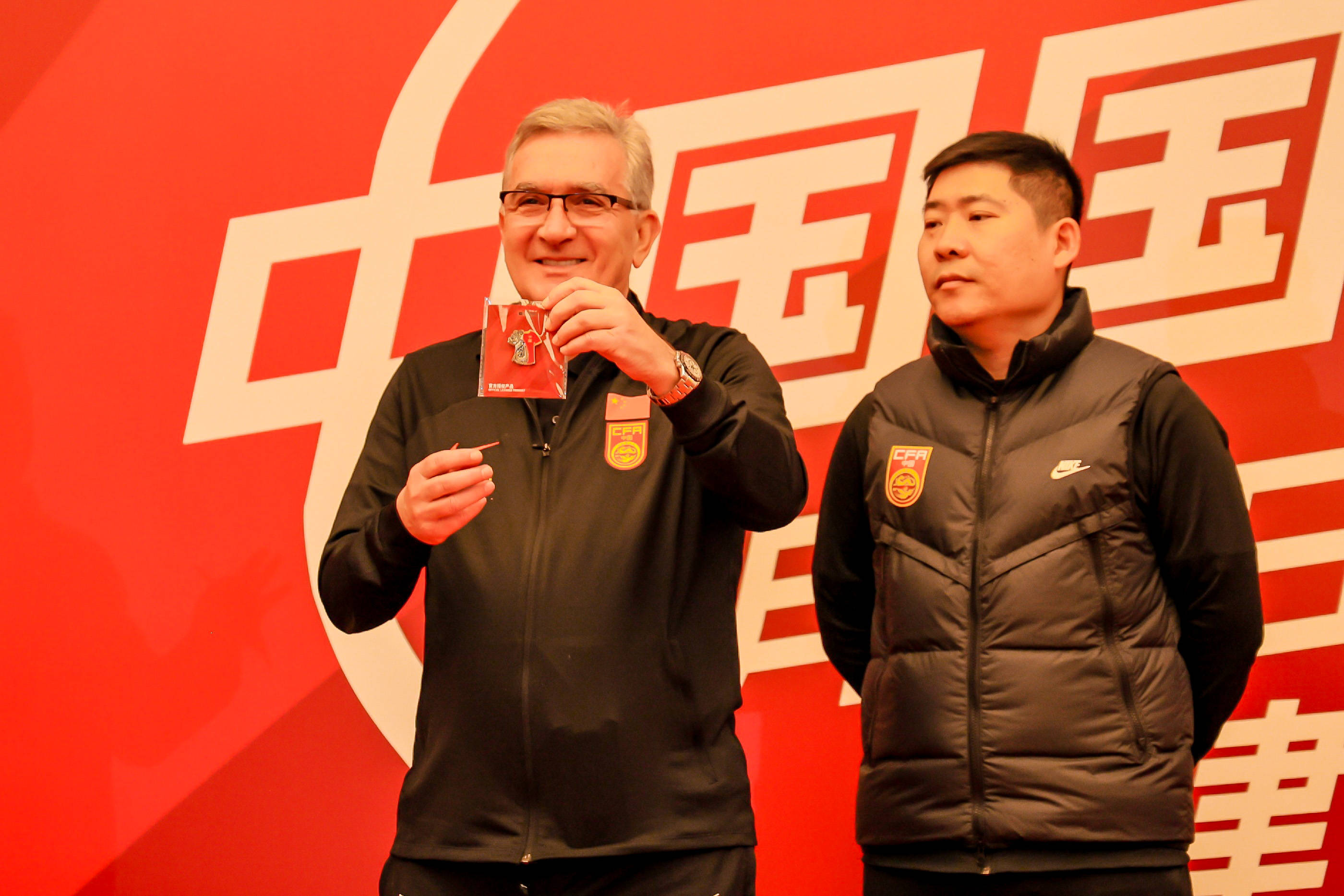 佩斯特客场大胜里尔，提前锁定三分