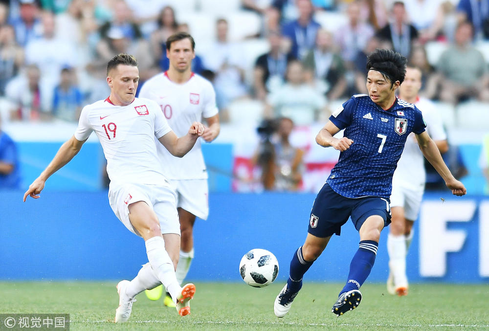 九游娱乐网站-俄罗斯逆袭晋级，小组第三晋级