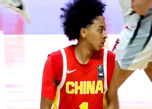 九游官网-洛杉矶铁炮队调整战术，采取全力进攻