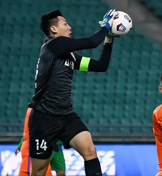 北京国安被山东鲁能逼平，保持不败