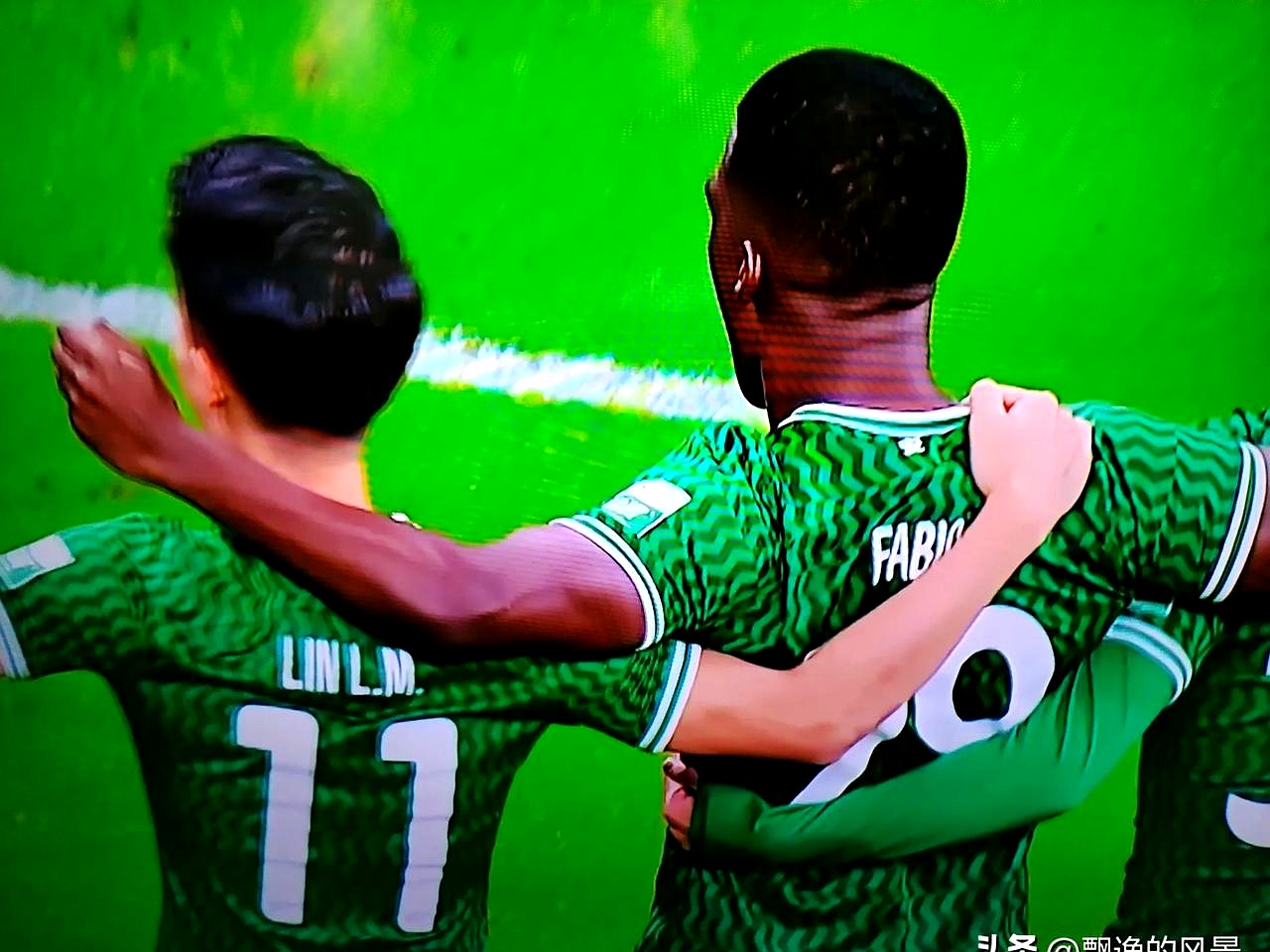 关于欧洲篮球俱乐部转会窗口开启，球员异动频繁的信息