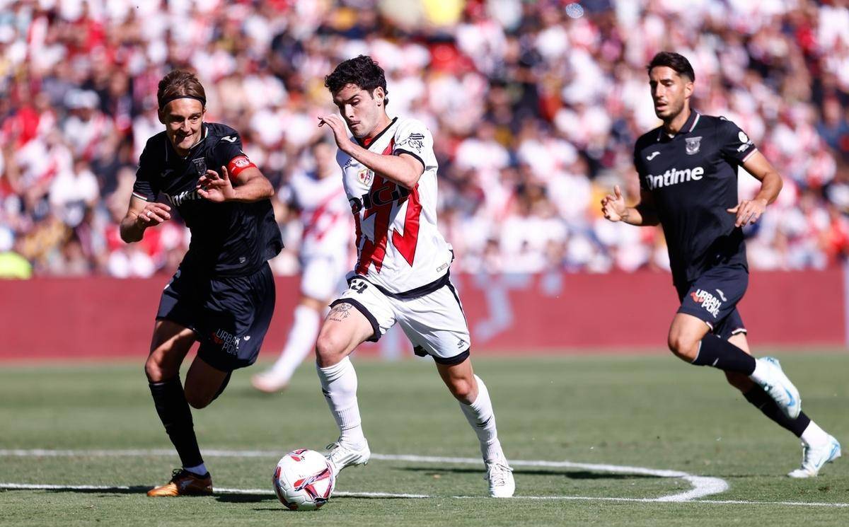 9you娱乐-巴萨做客莱加内斯，抢分大战