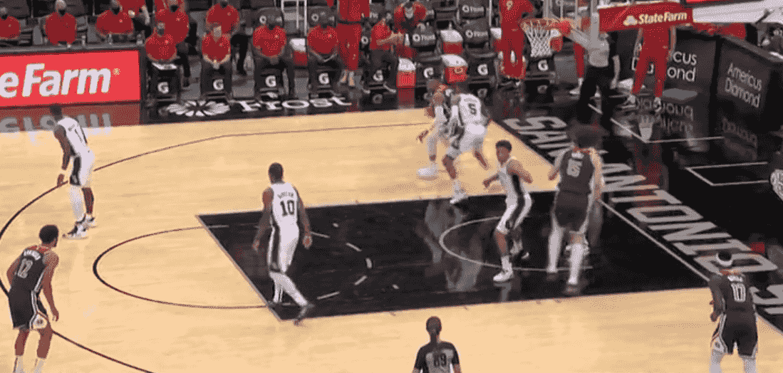 瓦伦西亚遭遇两连败，实力打脸让球迷心寒的简单介绍