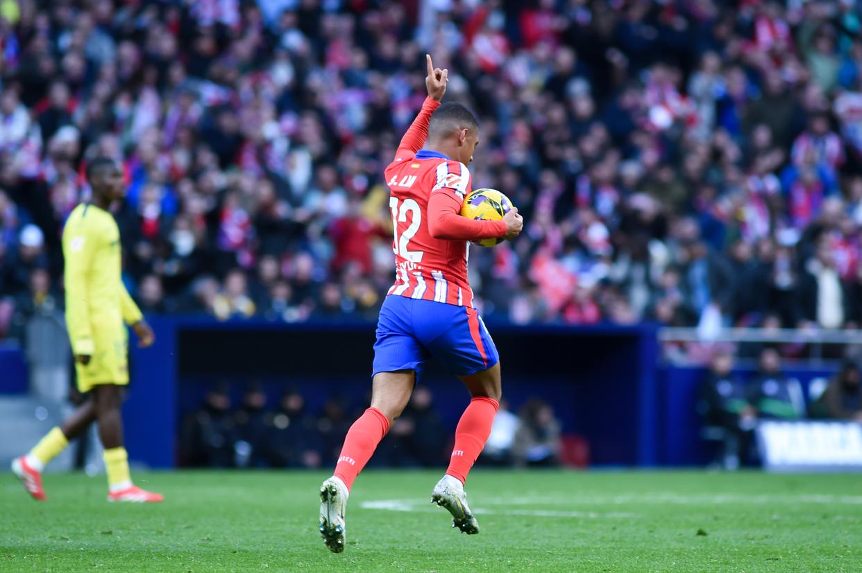 包含比利亚雷亚尔主帅下课传闻大肆流传的词条