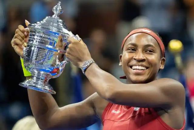 九游娱乐入口-FLY鏖战JDG，Crisp拿下关键大龙激烈交锋八强赛，强势挺进下一轮的简单介绍