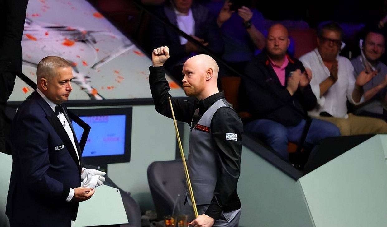 FLY鏖战JDG，Crisp拿下关键大龙激烈交锋八强赛，强势挺进下一轮的简单介绍