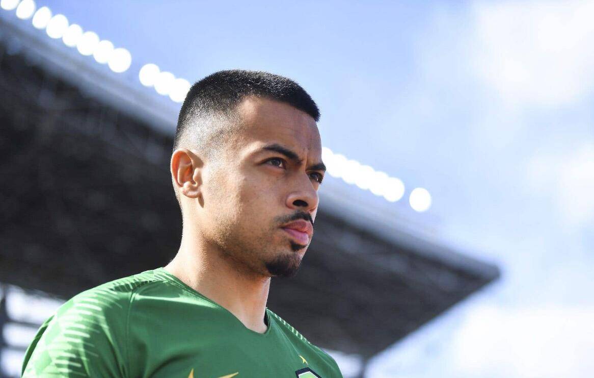 新加坡球队斗志满怀，准备一战成名胜利的简单介绍