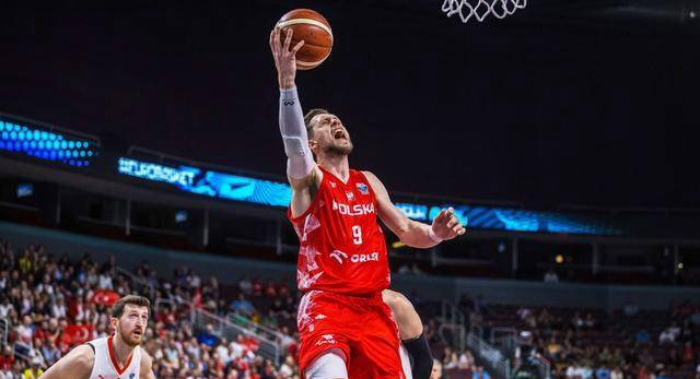 高光时刻连连，球员表现抢眼