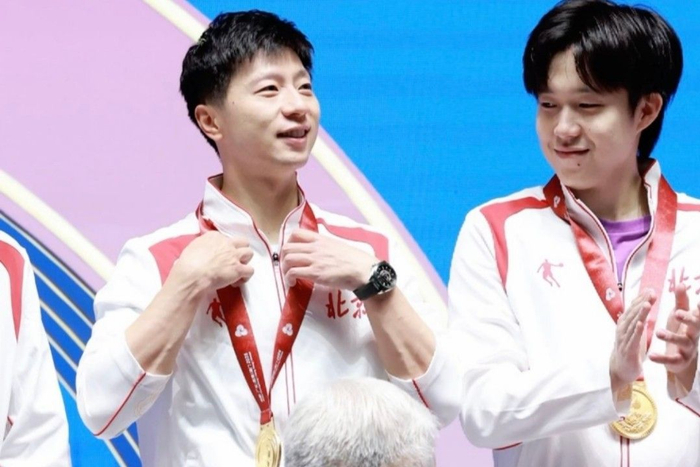 日本队完胜韩国队，马龙带队取胜