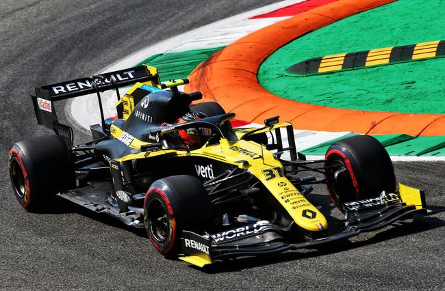 索伯车队鏖战雷诺车队，诺里斯关键制胜的简单介绍