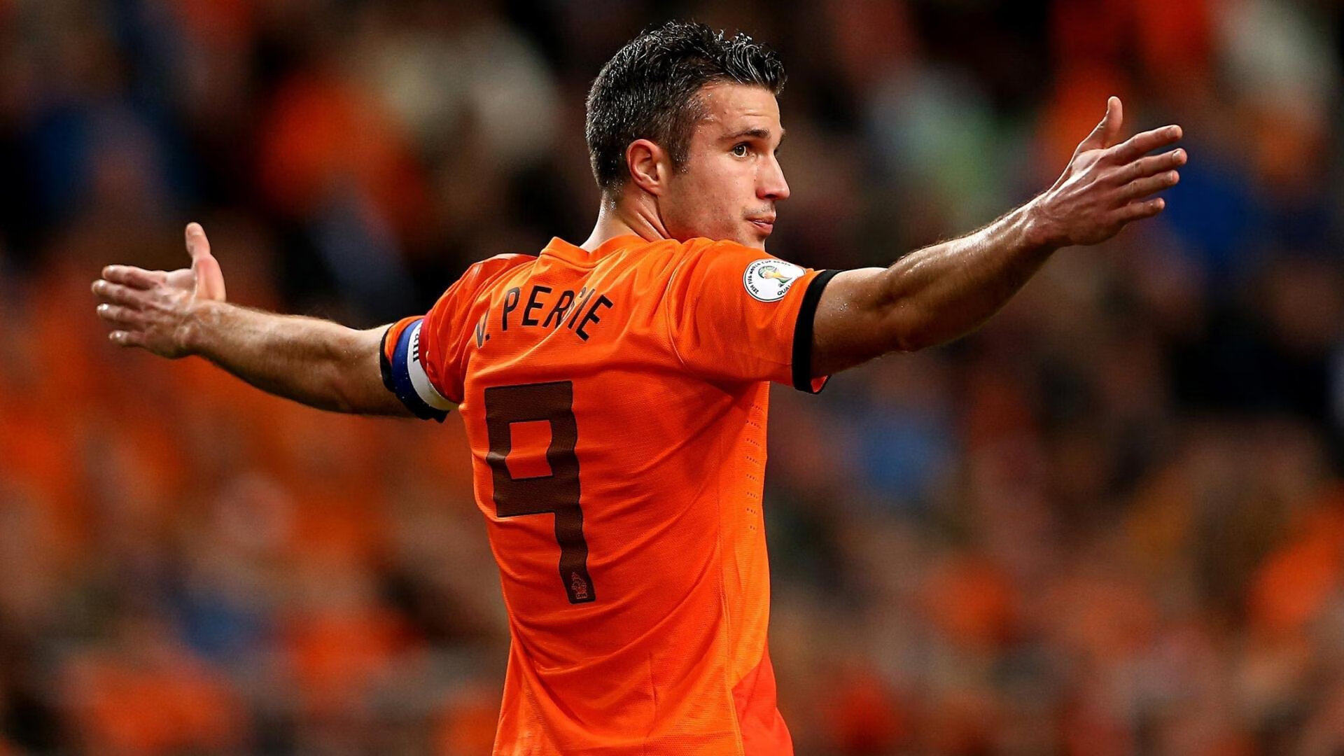 帝国血脉与蓝月新章，当曼城将星照亮星月旗