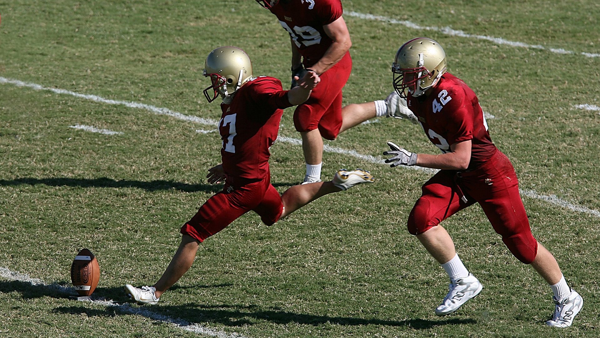 九游游戏-亚特兰大之夜，阿圭罗的百场传奇与美洲杯的星光